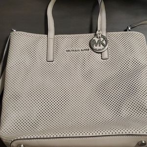 Michael Kors grey purse